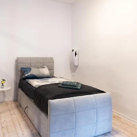 Konukevi - Gemeinschaftskueche Und Badezimmer