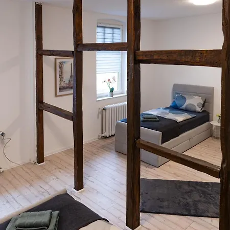 Guest house - Gemeinschaftskueche Und Badezimmer